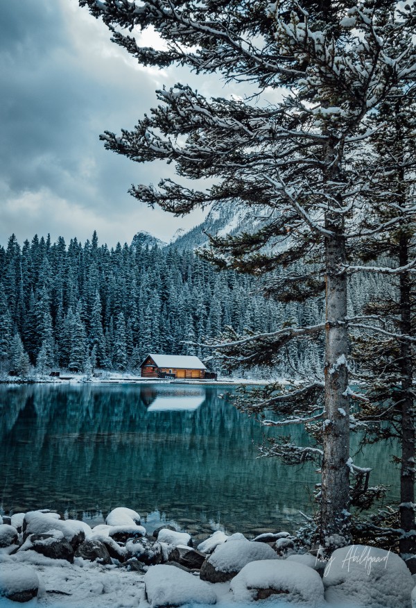 Cabin in the Snow   Hi Res   A3 by Tracy Abildgaard